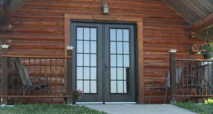 Cozy Cabin in Albany, Missouri. Serene, relaxing and magnificent views.