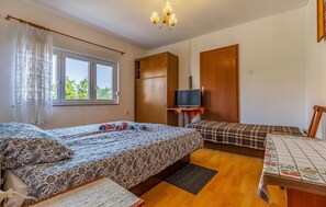 2 chambres, Wi-Fi gratuit, draps fournis