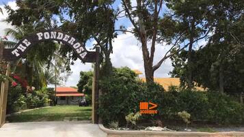 Basic Chalet (POND 01) | Property grounds