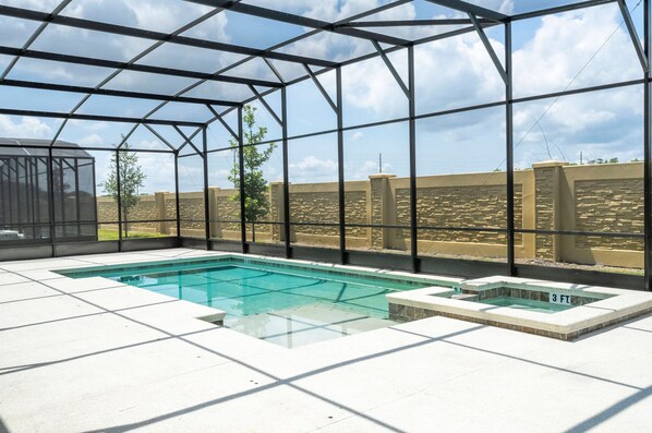 Maison | 15 chambres