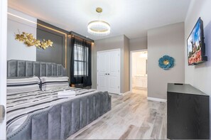 House | 15 bedrooms - Stunning Masterpiece 15 Ensuites (Kissimmee)