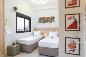 Estudio | Cortinas blackout, tabla de planchar con plancha y wifi gratis