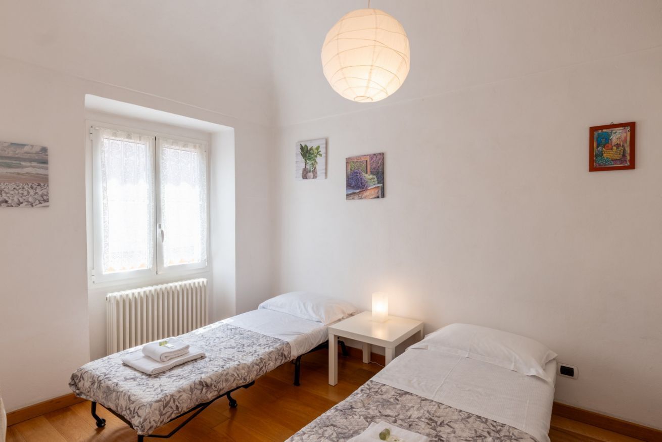 3 bedrooms, iron/ironing board