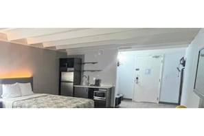 Habitación estándar, 1 cama King size, para no fumadores, cocina | Cocina privada