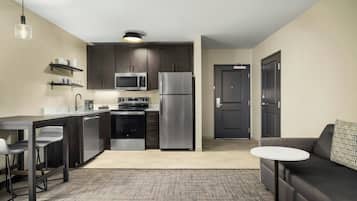 Studio, Multiple Beds