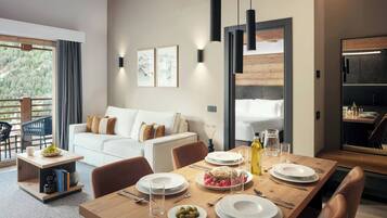 Appartement, 1 tweepersoonsbed, balkon | Een kluis op de kamer, verduisterende gordijnen, gratis wifi, beddengoed