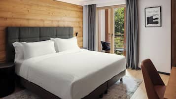 Apartment, 1 Double Bed, Balcony (Balcony) | In-room safe, blackout drapes, free WiFi, bed sheets