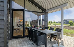 Outdoor dining - 3 bedroom nice home in Grenaa (Grenaa)
