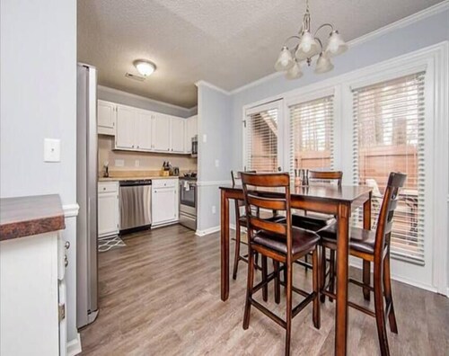 Quiet Fayetteville Retreat Near Fort Bragg + Patio