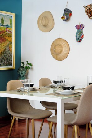 Gallery Apartment, 2 Bedrooms, Kitchen, City View | Dining room - Local Charm & Cozy Design (Mexico City)