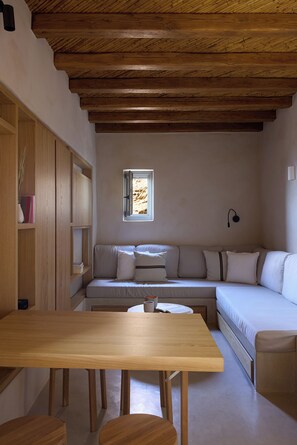 Living area - Mousti's Cell Traditional Cycladic Farmhouse (Serifos Island)