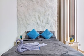 6 Schlafzimmer, Bügeleisen/Bügelbrett, kostenloses WLAN, Bettwäsche