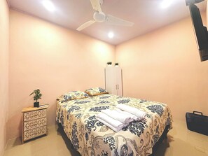 1 Schlafzimmer, WLAN, Bettwäsche