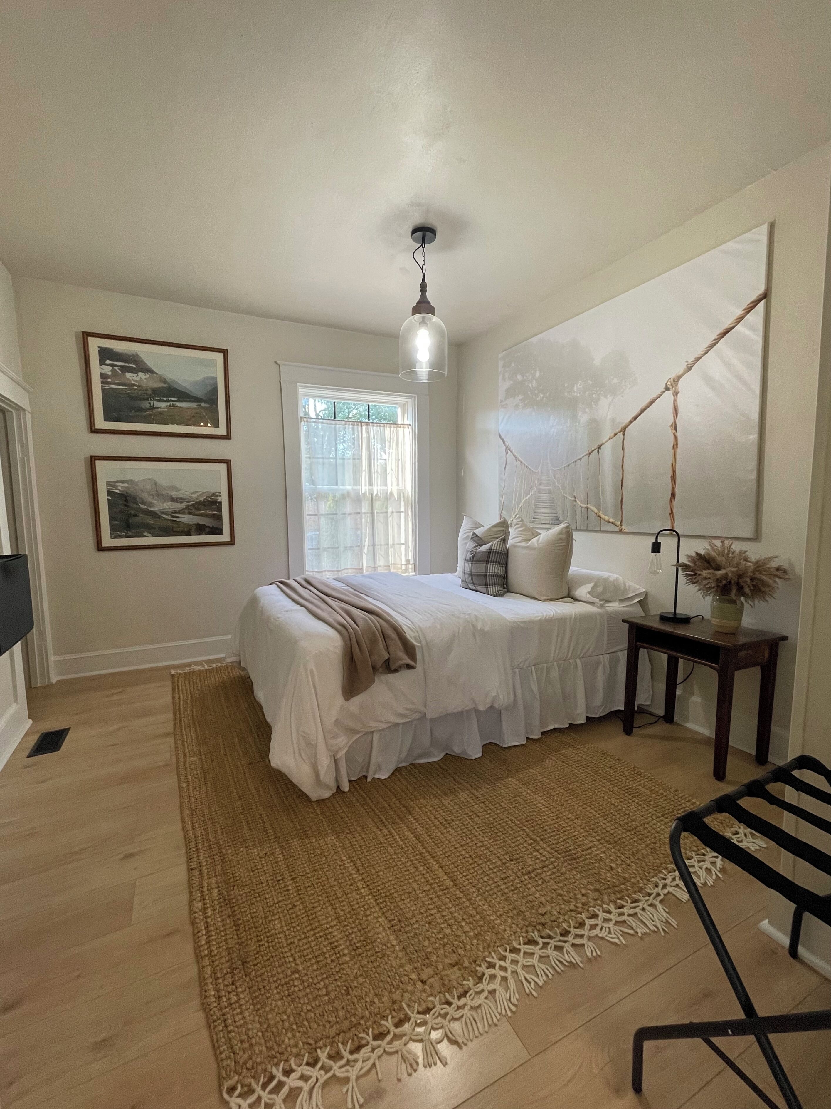 3 chambres, bureau, accès au Wi-Fi (inclus), literie fournie