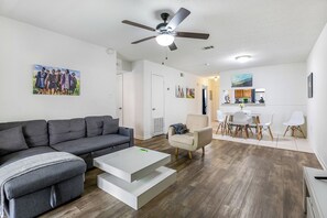 Smart TV - Baton Rouge-Pet friendly, 2BR/2BA, Near LSU (Baton Rouge)