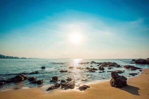 Beach - Ocean Holiday Apartment (Lingshui)