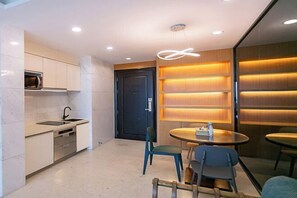 Room - Ocean Holiday Apartment (Lingshui)
