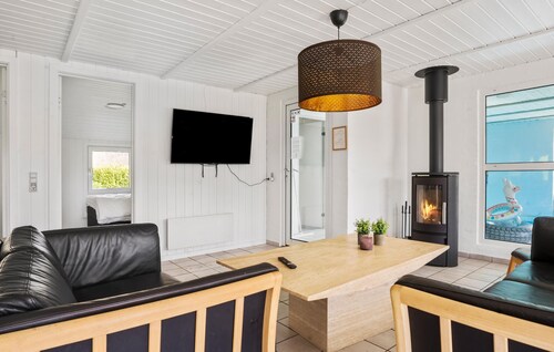 Gorgeous home in Nordborg with sauna