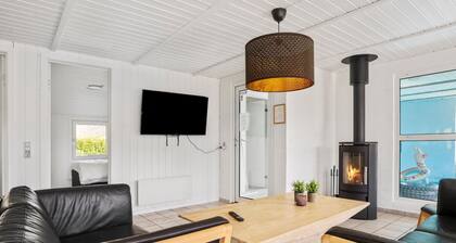 Gorgeous home in Nordborg with sauna