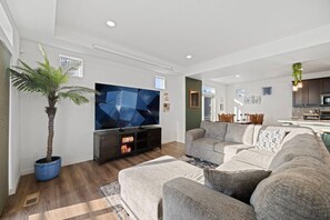 TV