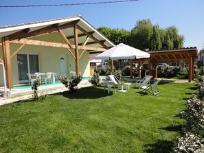 Terrace/patio - Gite de Cezac - CEZAC (CEZAC)