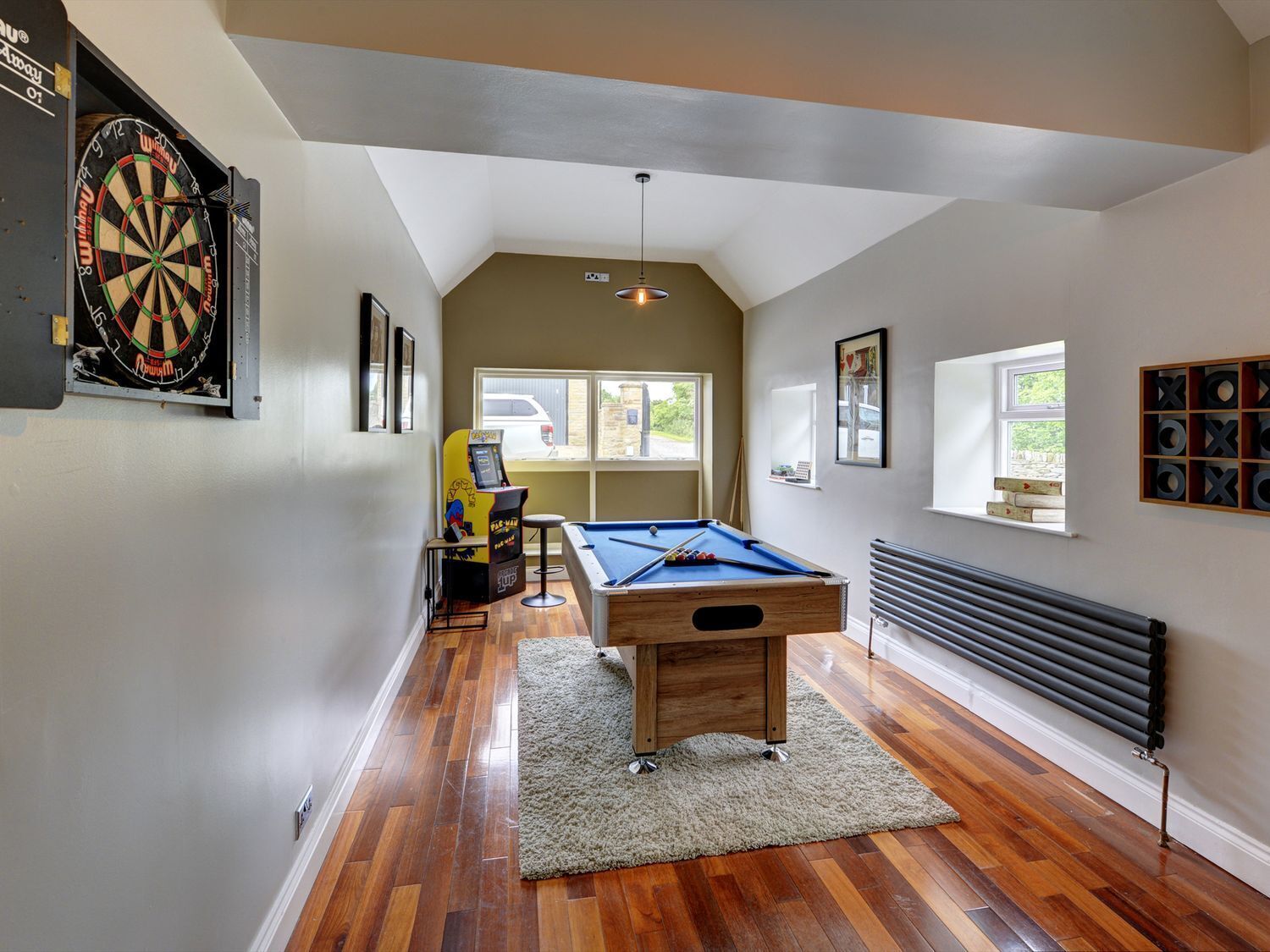 غرفة الألعاب