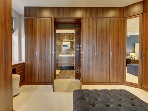 Interior - The Farm House (Richmond)