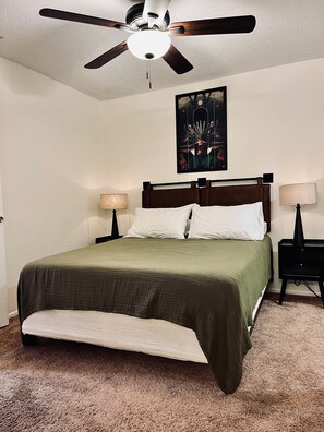 2 chambres, bureau, Wi-Fi gratuit, draps fournis