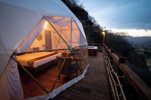Deluxe Villa, Balcony, Mountain View