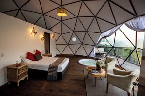 豪華別墅, 陽台, 山景 | 免費無線上網、床單