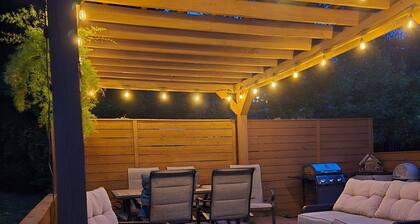 Charming 2-bedroom condo 5 Minutes from Moors marina