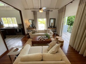 Living area - Havenhill is a scenic & happening Escape for 7! (Diego Martin)