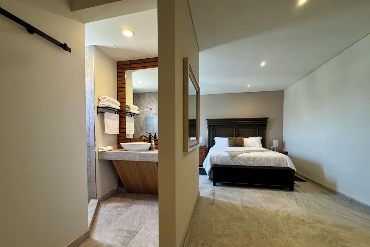 Suite Supérieure, 1 trÚs grand lit