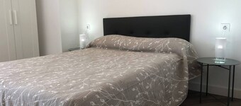 Room-oceanfront Retreat in Torrevieja wi