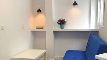 客房, 1 間臥室, 無障礙, 陽台 | 起居區