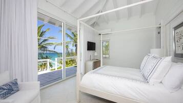 Iron/ironing board, travel crib, free WiFi, bed sheets