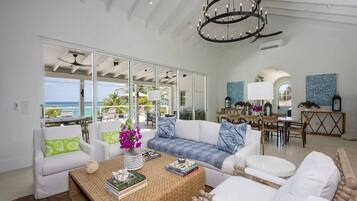 Smart TV, books, stereo