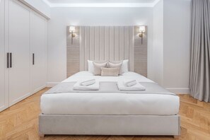 4 chambres, fer et planche à repasser, Wi-Fi gratuit, draps fournis