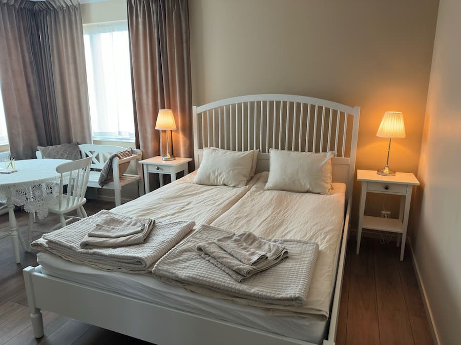Basic Double or Twin Room, Patio, Garden View (Rum 7)