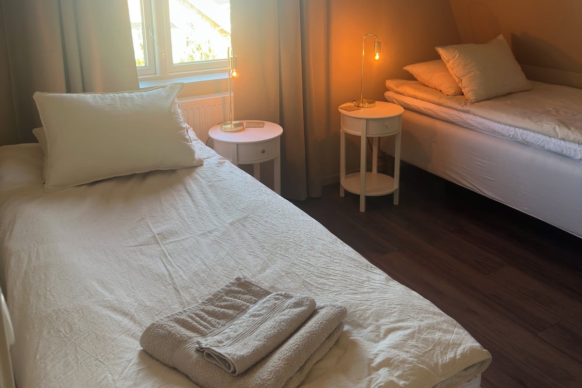 Double or Twin Room, 2 Twin Beds, Patio, Garden View | Pillowtop beds, blackout drapes, soundproofing, travel crib