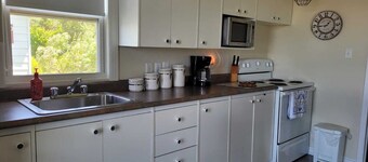 Waterfront cottage on Tracadie River