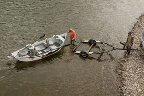 Miscellaneous - Grandma`s Over-The-River Cabin on a Working Wyoming Ranch (Bondurant)