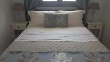 1 bedroom, WiFi, bed sheets