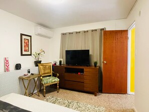 1 bedroom - Solar-powered Beach House Walk Ferry Bio Bay (Ceiba)