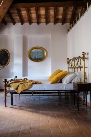 Royal Suite, City View