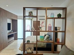 1 bedroom, iron/ironing board