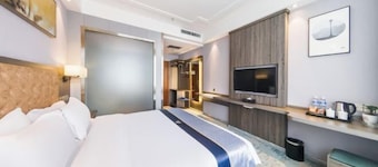 Home Inn Ai Hotel (Puyang Yellow River Middle Road Shuixiu Commercial Street)