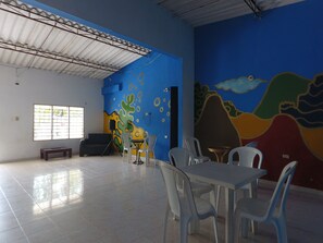 Living area - eco hostal punto del sabor (Santa Marta)