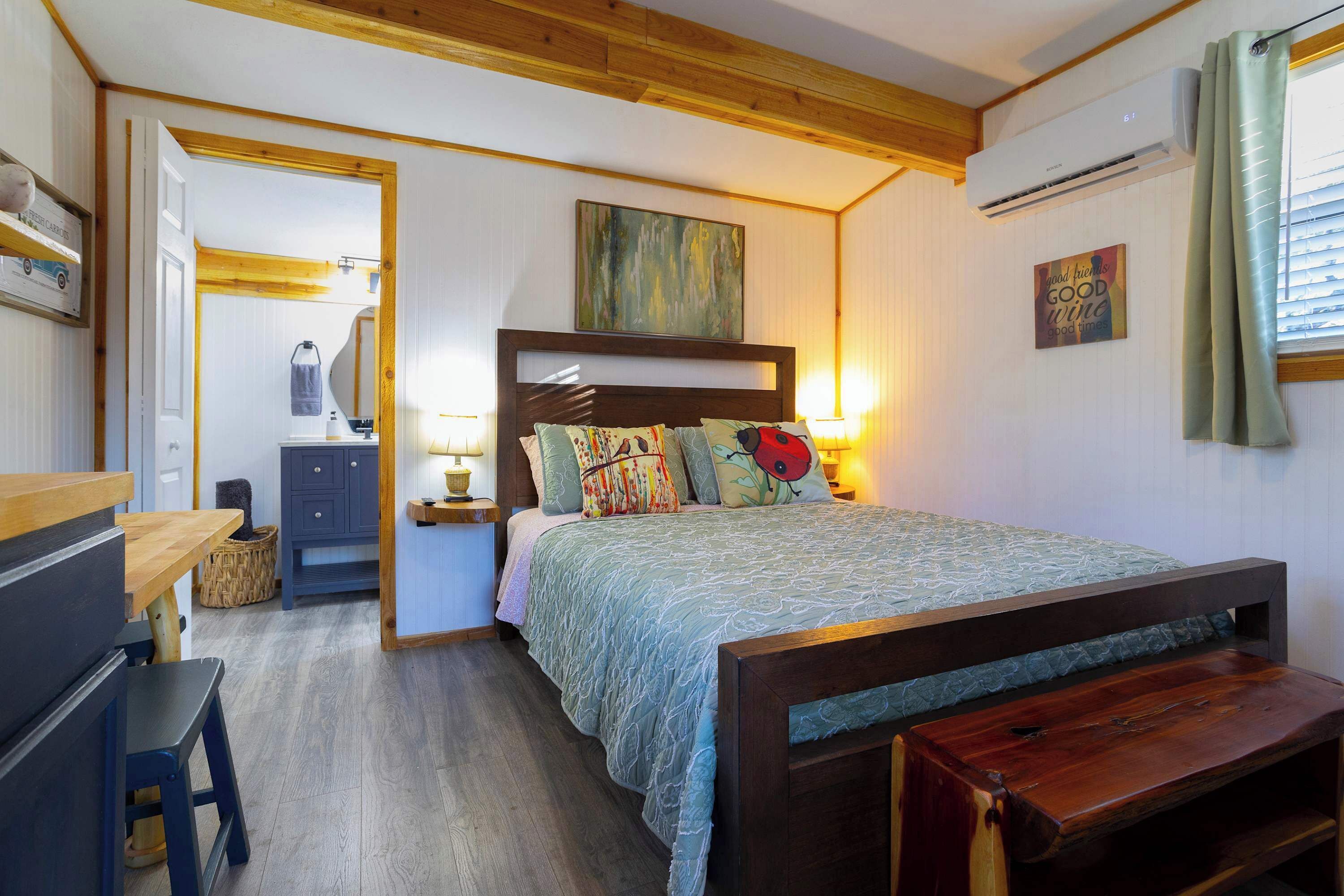 4 chambres, décoration personnalisée, ameublement personnalisé, bureau