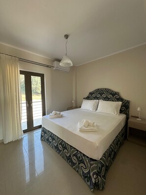 1 bedroom, iron/ironing board, travel cot, free WiFi